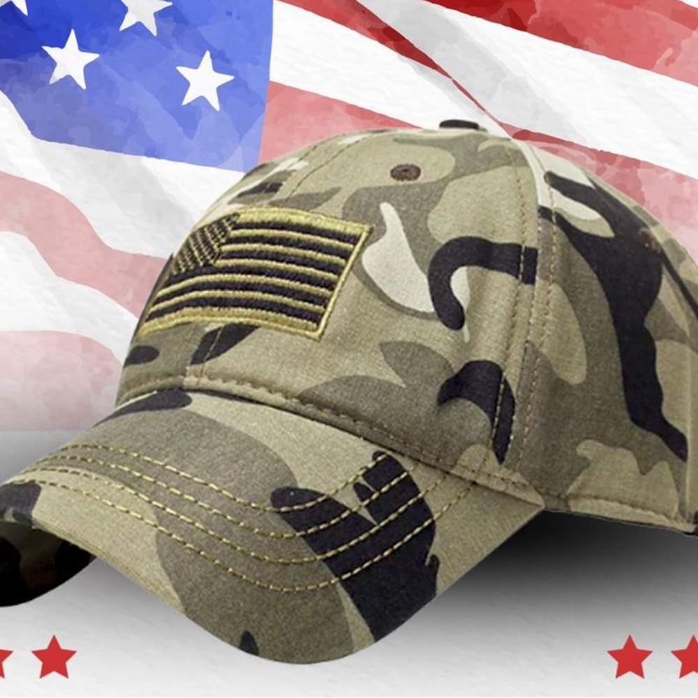 Patriotic Camouflage Hat with the American Flag 🇺🇸 Brand New in packaging.